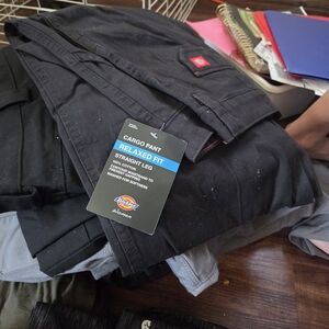 Dickies Womans Relaxed Fit Black Cargo Pants